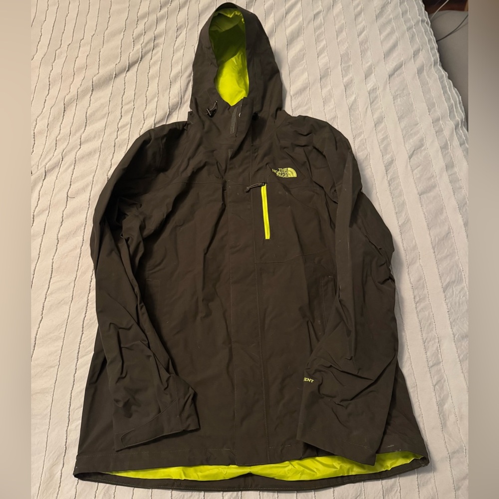 The North Face Men's Green Rain Jacket